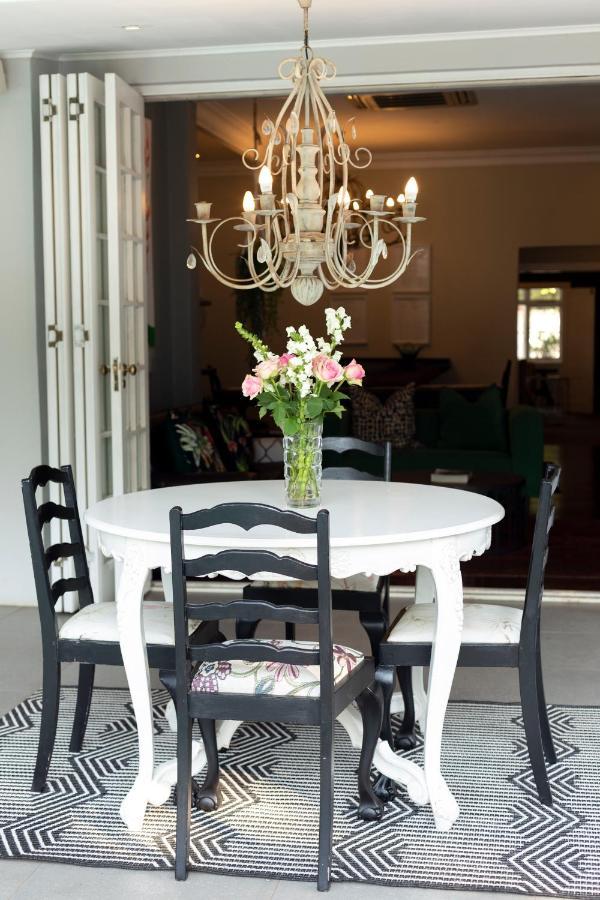 Taunton Manor Hotell Pietermaritzburg Exteriör bild